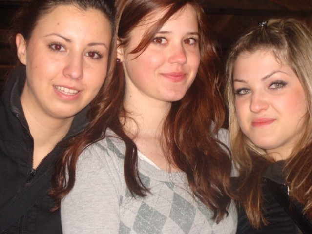 Tilko ropi zadravc nika b-day-->slikce ud ajn - foto