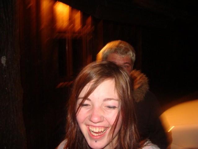 Tilko ropi zadravc nika b-day-->slikce ud ajn - foto