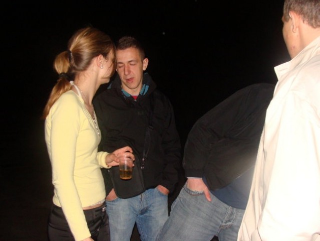 Tilko ropi zadravc nika b-day-->slikce ud ajn - foto