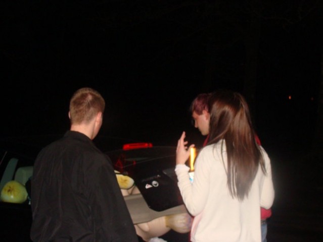 Tilko ropi zadravc nika b-day-->slikce ud ajn - foto