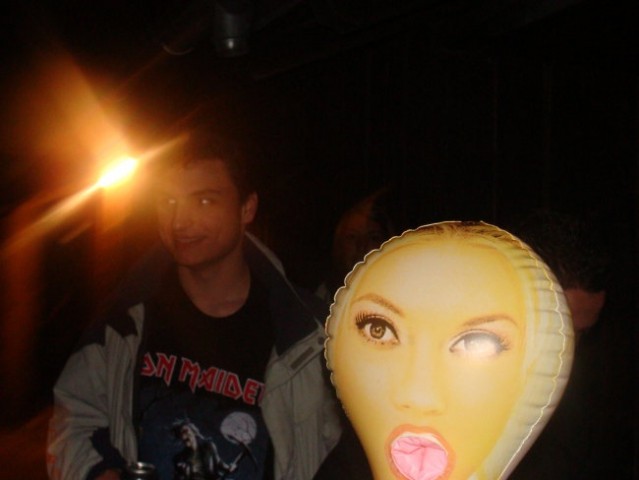 Tilko ropi zadravc nika b-day-->slikce ud ajn - foto