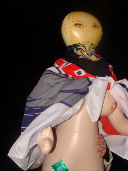 Tilko ropi zadravc nika b-day-->slikce ud ajn - foto povečava