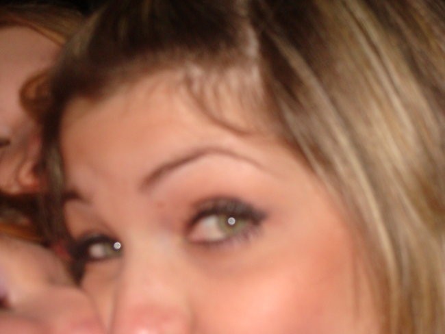 Tilko ropi zadravc nika b-day-->slikce ud ajn - foto povečava