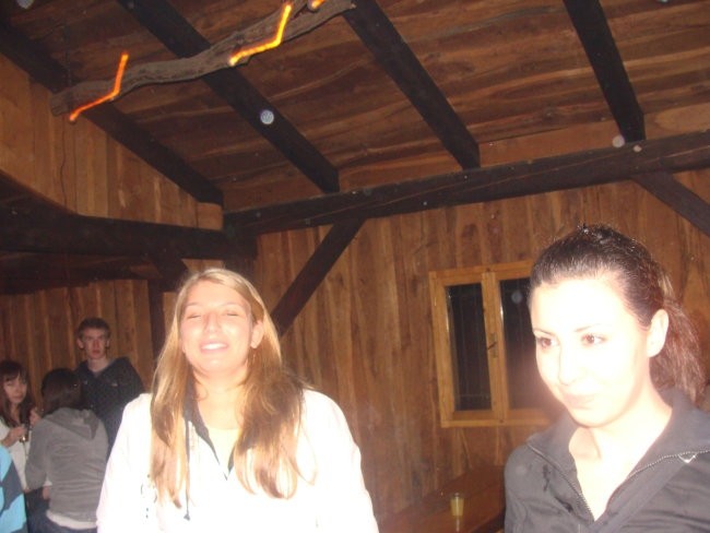 Tilko ropi zadravc nika b-day-->slikce ud ajn - foto povečava