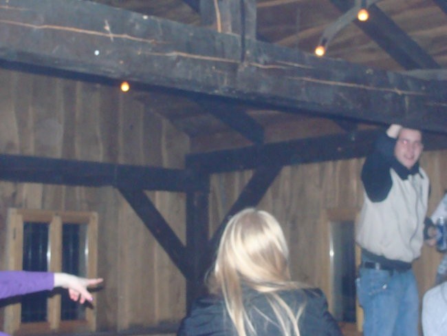 Tilko ropi zadravc nika b-day-->slikce ud ajn - foto povečava