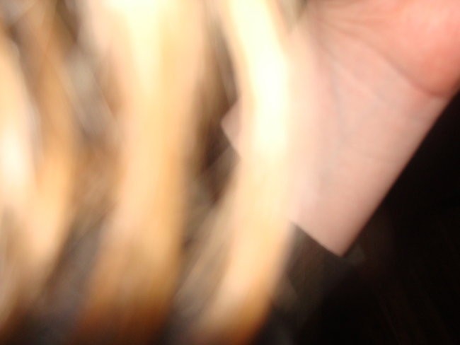 Tilko ropi zadravc nika b-day-->slikce ud ajn - foto povečava