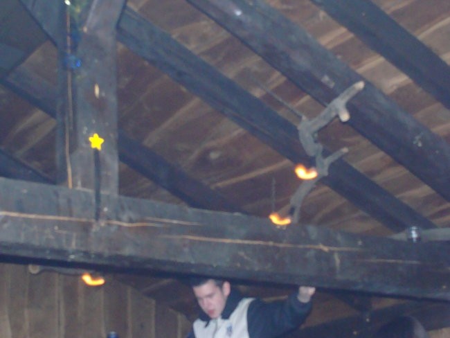 Tilko ropi zadravc nika b-day-->slikce ud ajn - foto povečava