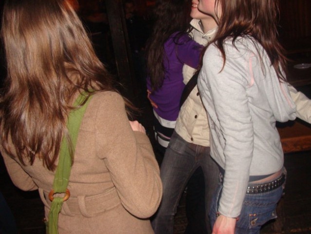 Tilko ropi zadravc nika b-day-->slikce ud ajn - foto