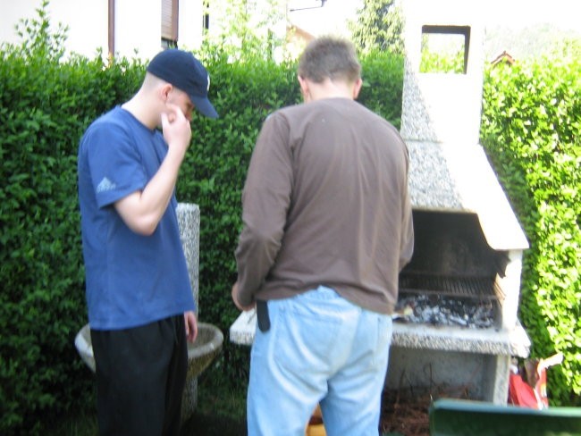 Pr Horijaku doma, 27.,28.4.2007 - foto povečava