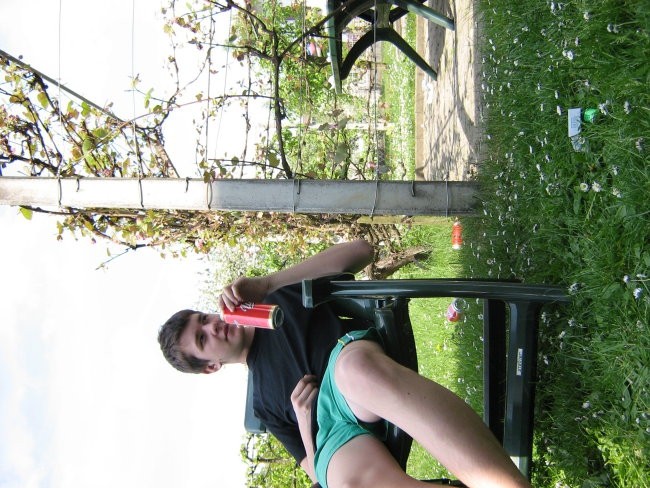 Pr Horijaku doma, 27.,28.4.2007 - foto povečava