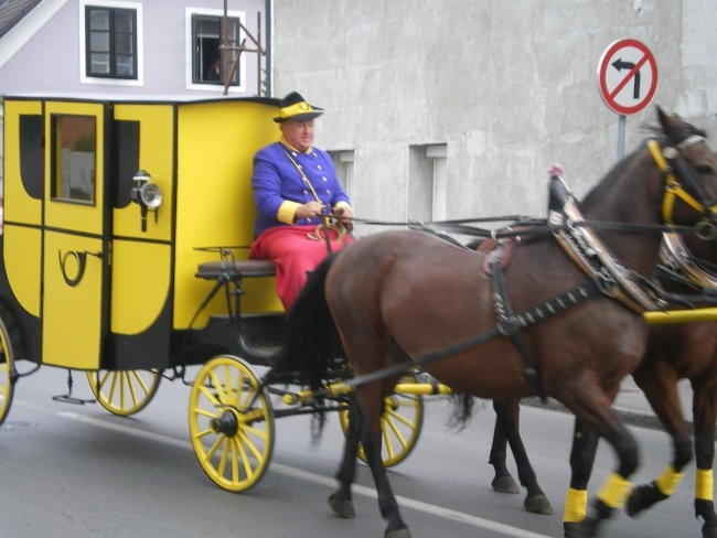  Sprevod na Mihelov sejemu v Mengšu - foto povečava