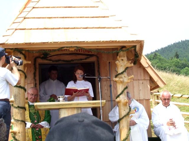 Biba planina,blagoslov kapelice 2007 - foto
