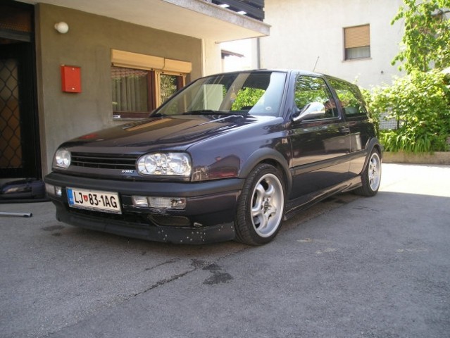 Golf vr6 - foto