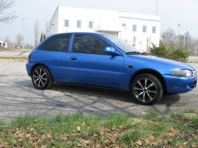 Proton - foto