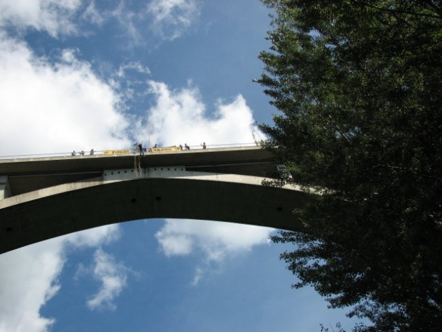 Pogled na most