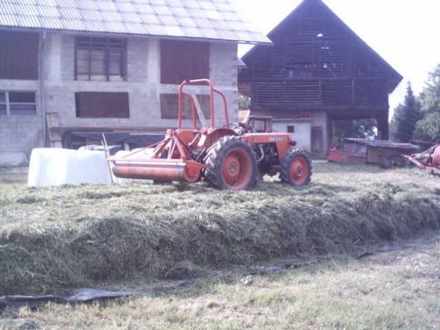 Naši stroji - foto