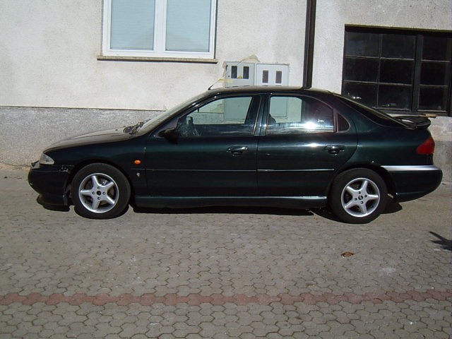 Mondeo 2.5 - foto povečava