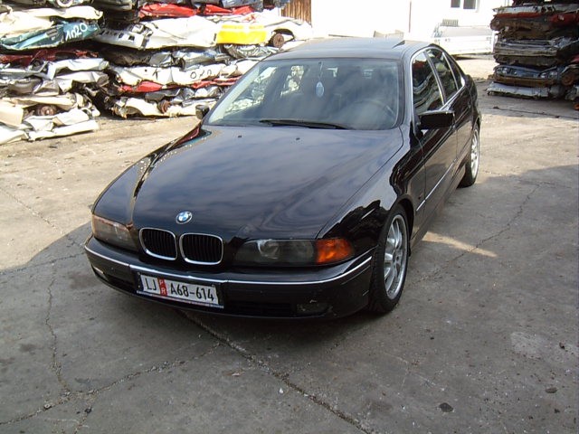 BMW 528 - foto povečava