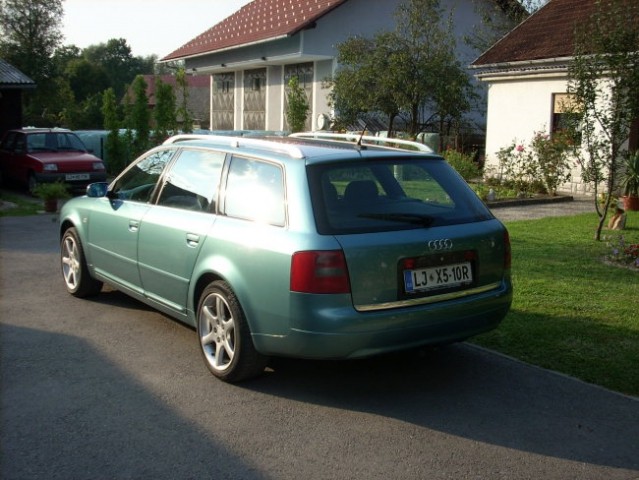 Audi A6 1.9 - foto