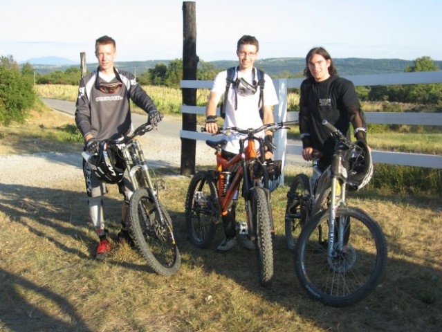 DH - foto