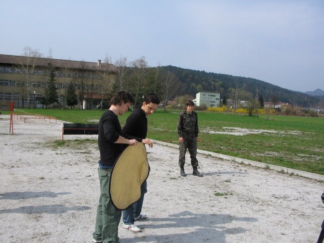 2006_04_15 Spot Muke UP 2 - foto povečava