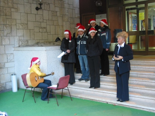 Božični zborček 2004 - foto povečava