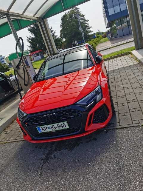 Audi RS3 8Y - foto