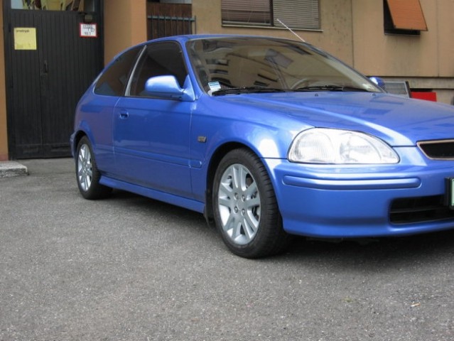 Honda Civic - foto