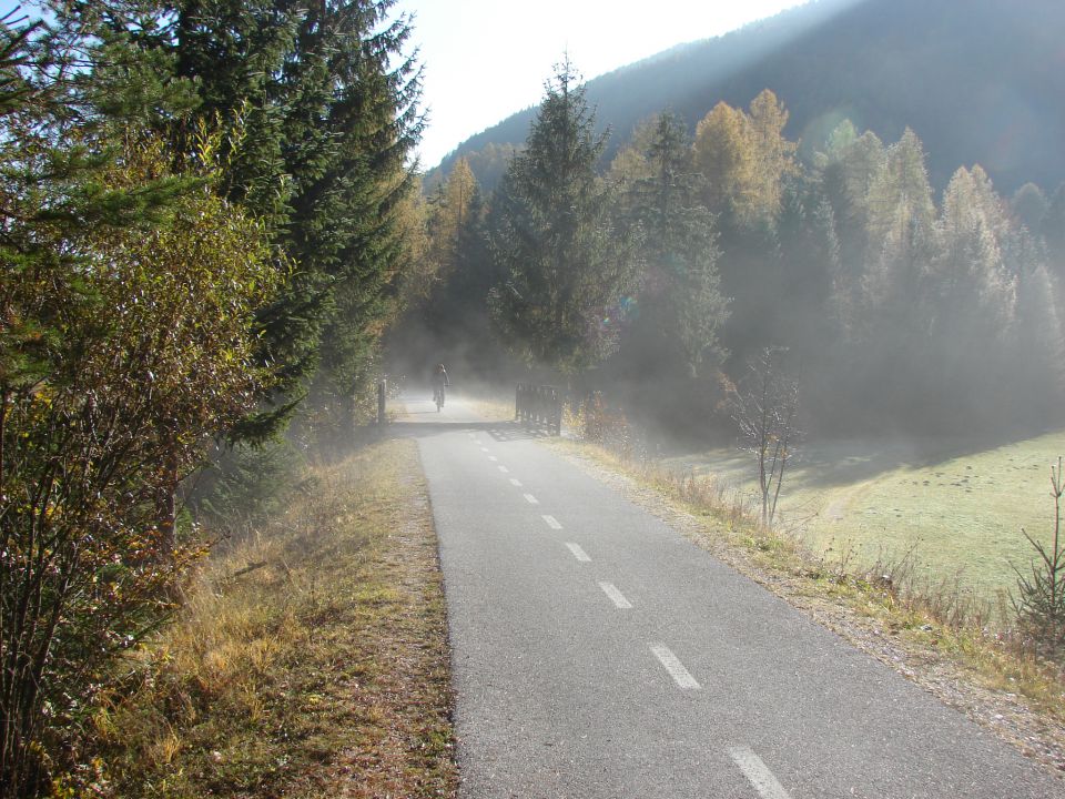 Podkoren železnica srednji vrh - foto povečava