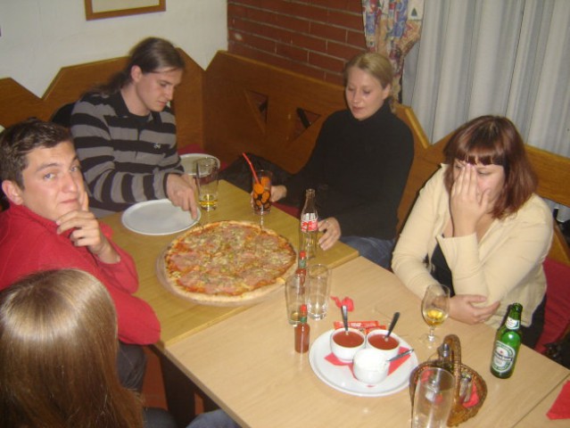 Izklop Pizza Meeting - foto