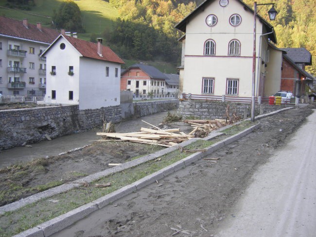 Poplave v Železnikih - foto povečava