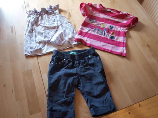 Benetton hlače in next majčki 86