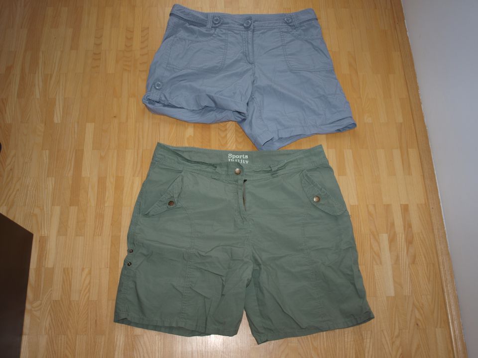kratke hlače 42