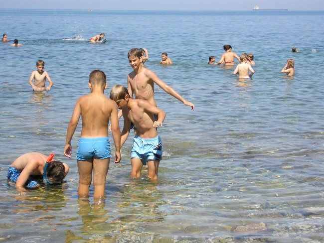 Otroci na morju - SAVUDRIJA - foto povečava