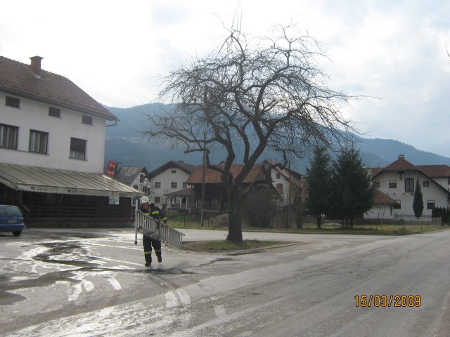 Vaja - zadružni dom - foto