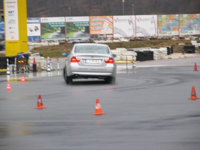 Trening varne vožnje - foto povečava